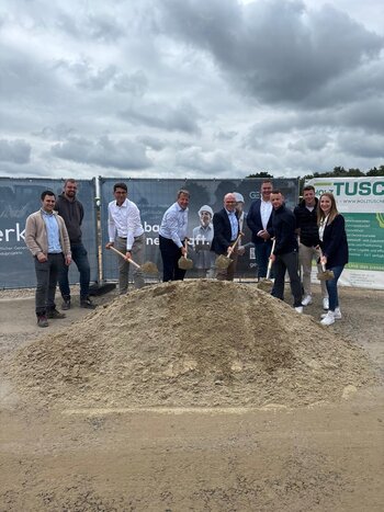 Spatenstich Holz Tusche