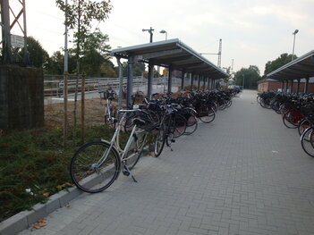Aufräumaktion am Bahnhof Leschede