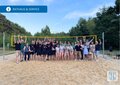 Die Teilnehmerinnen und Teilnehmer verbrachten gemeinsam einen sportlichen und geselligen Abend auf der Beachvolleyballanlage an den Hünensteinen.